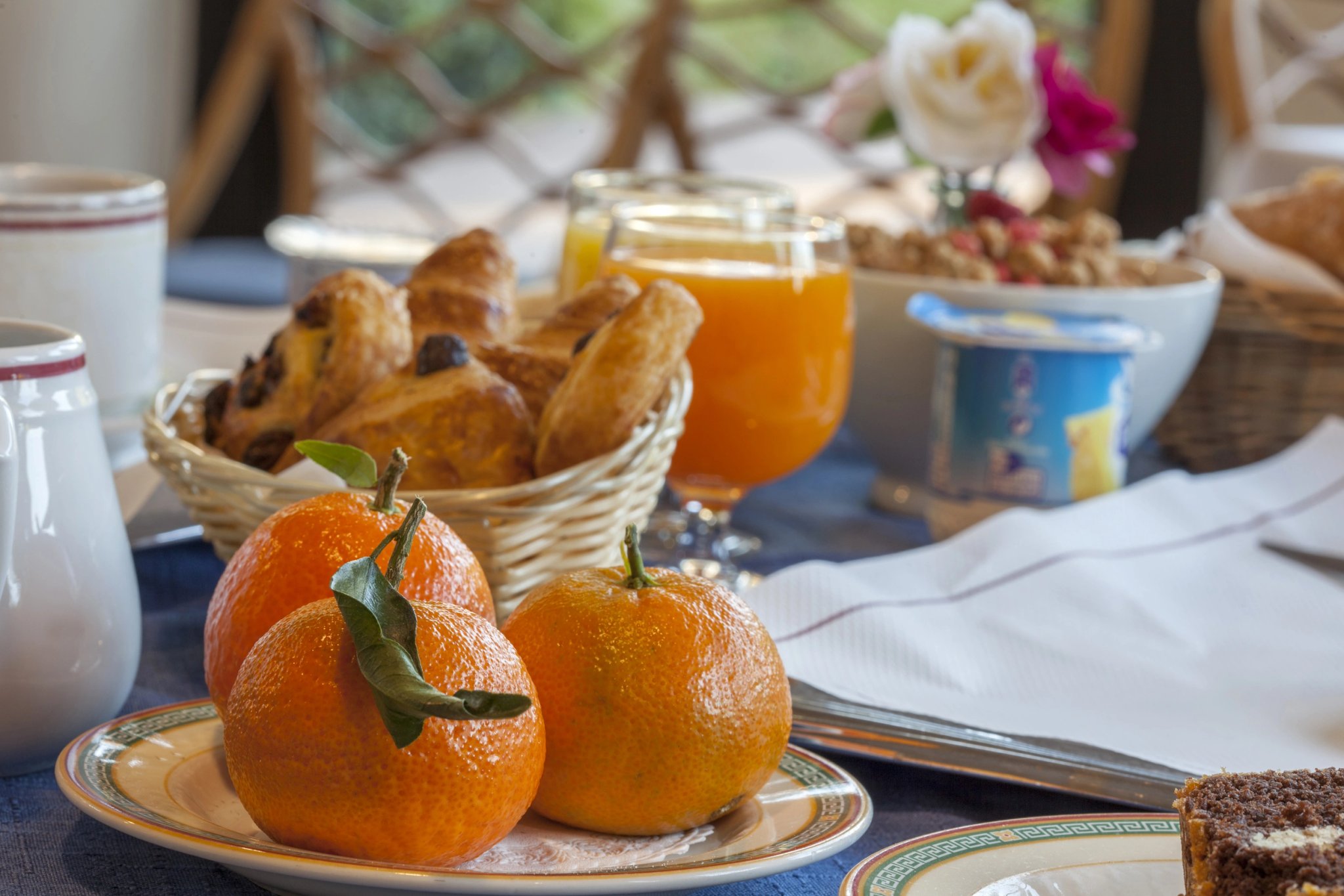 Petit-déjeuner servi à l’hôtel 3 étoiles à Lucciana